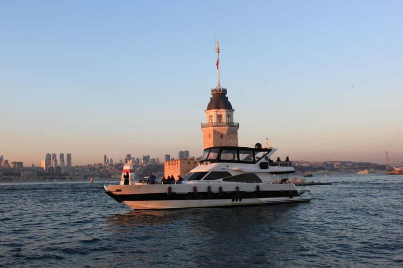 Istanbul: Bosphorus Sunset or Night Yacht Cruise & Transfers - Key things to know before you go