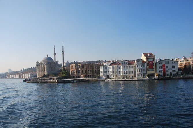 Istanbul Bosphorus Tour With Whirling Dervish Show - Getting on the boat: what the ride setup is like