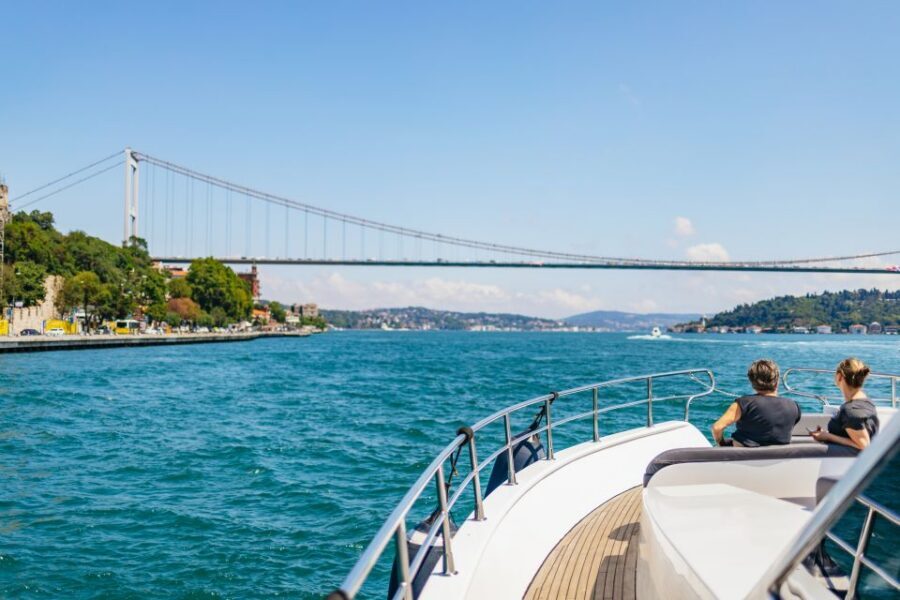 Istanbul: Bosphorus Yacht Cruise with Stopover on Asian Side - Key things to know before you go