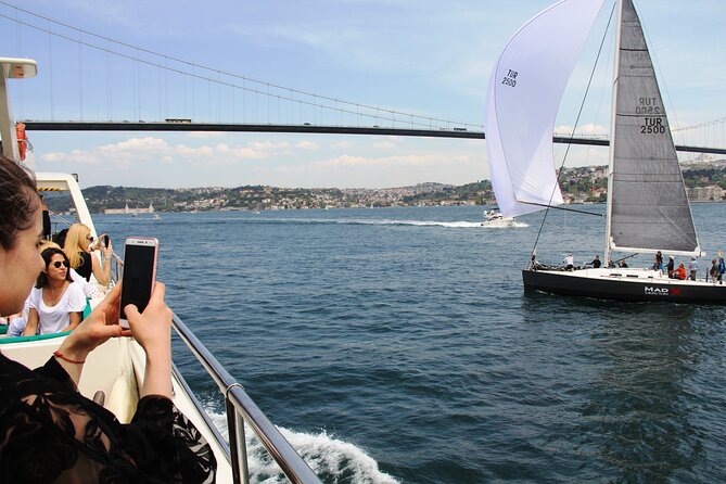 Istanbul Bosphorus Yacht Experience – Asian Side Visit in Kanlica - Asian side payoff: Kanlıca’s Iskele Square and the yogurt stop