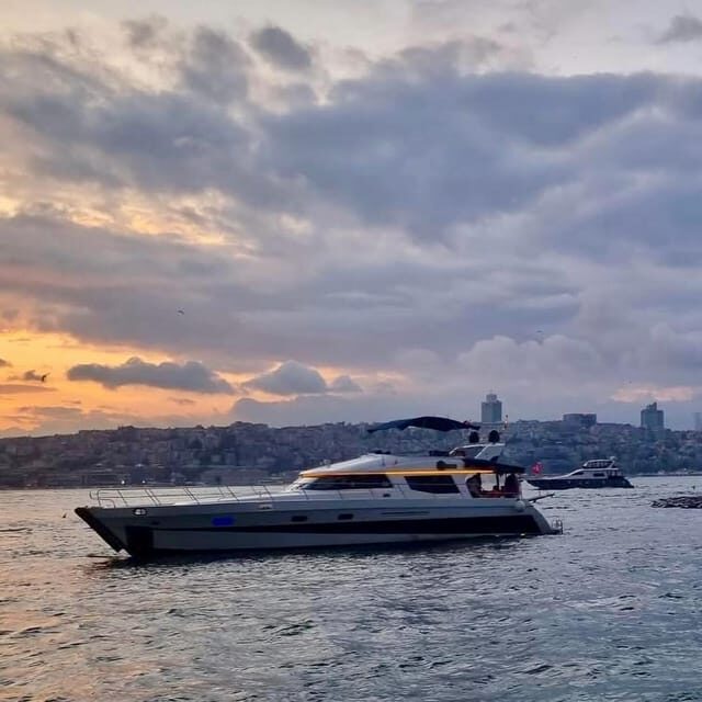 Istanbul: Daytime Bosphorus Yacht Cruise with Fruit & Snacks - Why This Bosphorus Cruise Works Better Than You’d Think