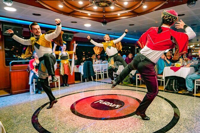 ISTANBUL: Dinner Cruise On The Bosphorus with Turkish night show - Pickup and Timing: How to Avoid the Most Common Frustration