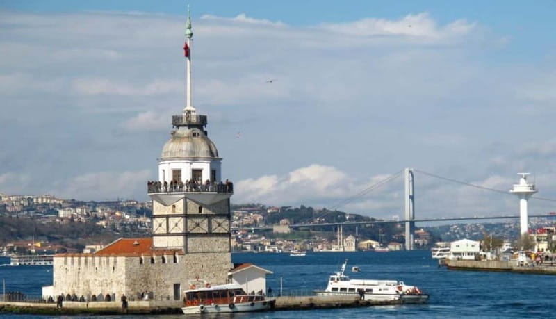 Istanbul: Guided Bosphorus Cruise & Golden Horn Bus Tour - Key highlights to know before you go