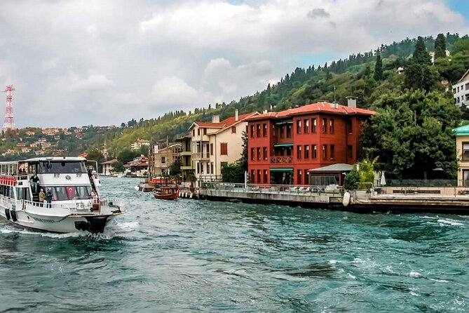 Istanbul Highlights Bosphorus Stops 1 +2 (Europe + Asia) - Morning Pickup and the Golden Horn Drive: Setting the Scene Before the Water