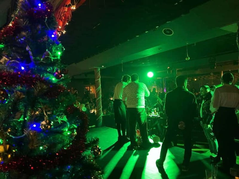 Istanbul: New Year's Eve Bosphorus Dinner Cruise Party 2026 - Key things that make this cruise worth your time