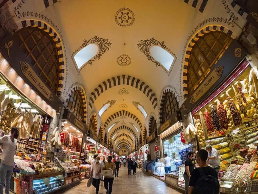 Istanbul: Old City And Bosphorus Bus Tour with Lunch - Getting Picked Up and Surviving a 12-Hour Route