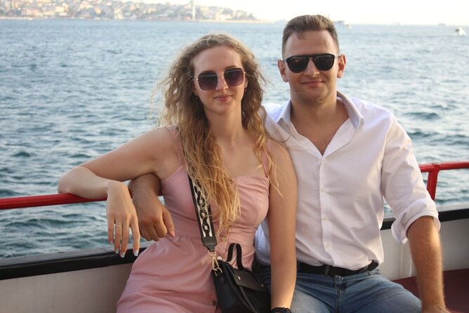 Istanbul Old City And Sunset Bosphorus Cruise Tour - Balat and Fener in 30 minutes: colorful streets, but don’t overplan