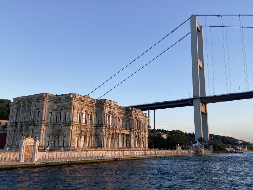 Istanbul: Old Town Highlights Tour & Bosphorus Cruise - Spice Bazaar and the Golden Horn: smells, color, and how fast it goes