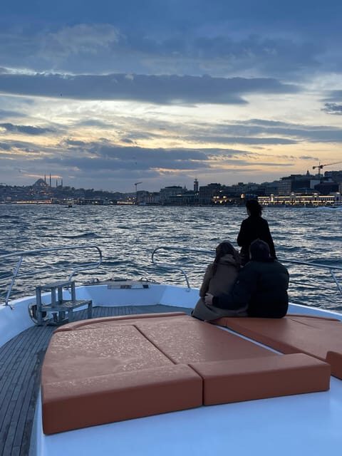 Istanbul: Private Bosphorus Cruise on Luxury Yacht - Price and what’s included vs. what’s extra