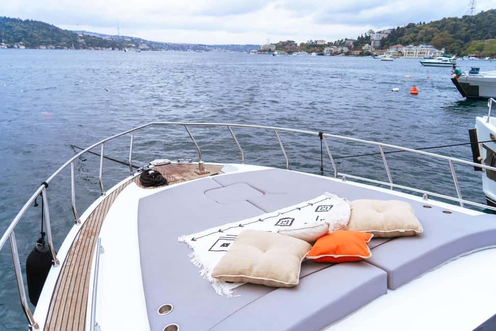 Istanbul: Private Bosphorus Yacht with Tour Guide and Snacks - Should You Book This Private Bosphorus Yacht Tour?