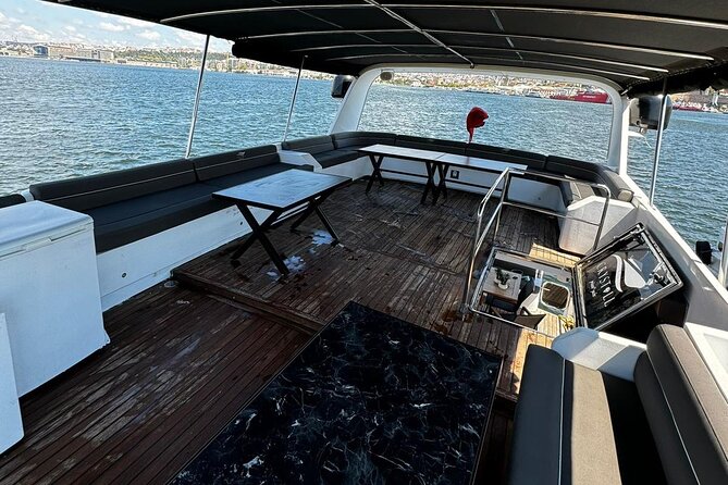 Istanbul Private Luxury Yacht on Bosphorus 25 Meter 82 Feet - Ortaköy Mosque, Bosphorus Bridge, and Galatasaray Island: The Photo Stops