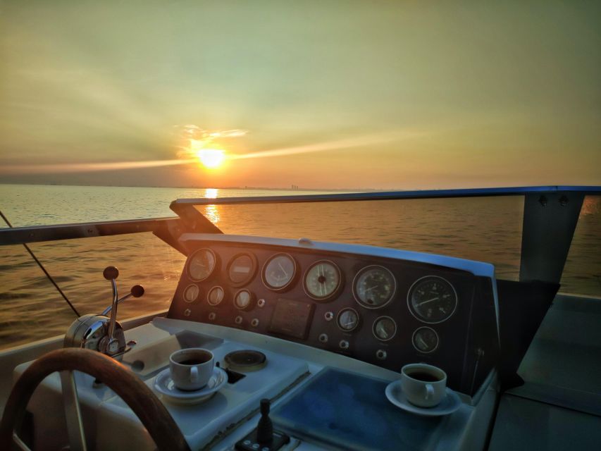 Istanbul: Sunset Yacht Cruise on the Bosphorus with Transfer - Why This Bosphorus Sunset Cruise Feels Worth the Time