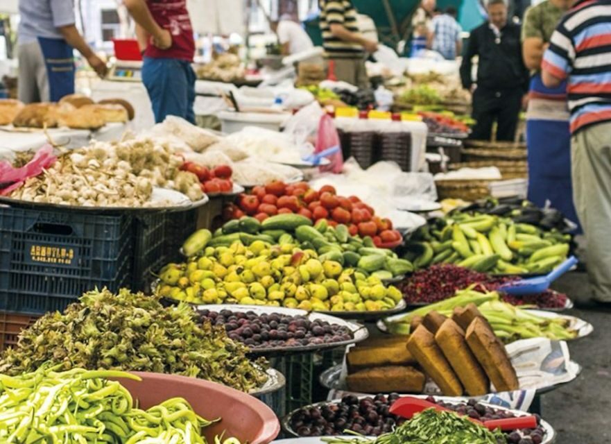 Istanbul: Turkish Food Tour in Kadikoy Across the Bosphorus - Pace, group size, and practical tips for your shoes and stomach
