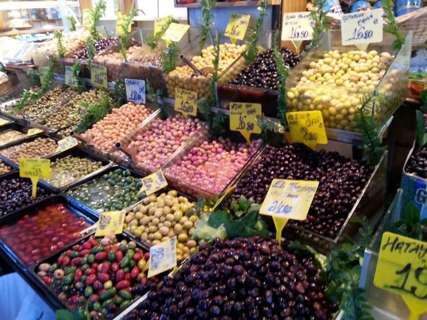 Istanbul: Turkish Food Tour in Kadikoy Across the Bosphorus - Price and value: $461 for your group is about quality, not quantity