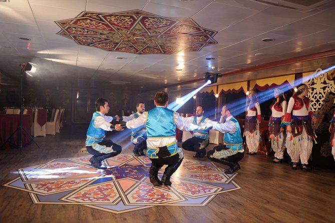 Luxury Bosphorus Dinner Cruise & Shows Private Table & Free Wi-Fi - Bosphorus route: what you’ll see from the yacht (and how to time your photos)