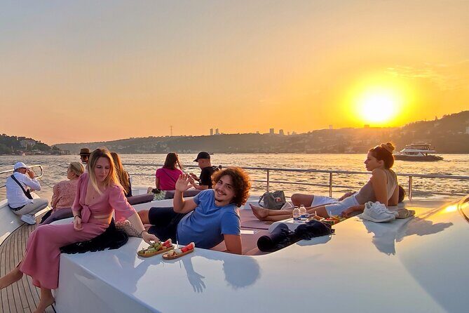 Luxury Sunset Yacht Cruise on the Bosphorus – Refresh & Relax - Who should book this Bosphorus sunset cruise