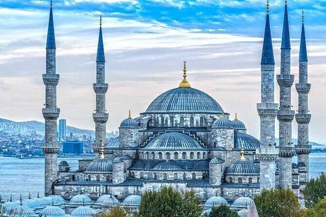 Majestic Istanbul: Walking Tour & Sunset Cruise on the Bosphorus - Sultanahmet Hippodrome: the monuments that explain why Byzantines loved spectacle