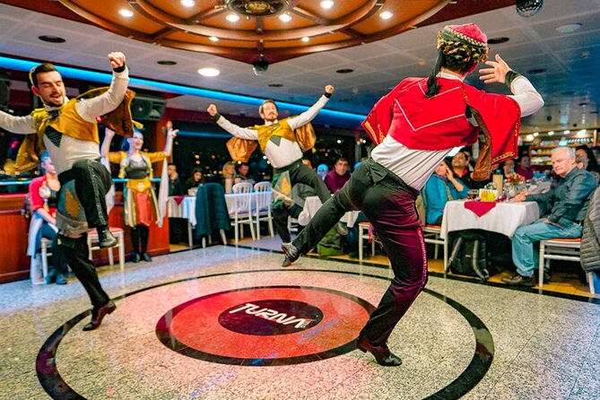 New Year's Party on the Bosphorus Dinner Cruise - Drinks, champagne options, and the “unlimited” part