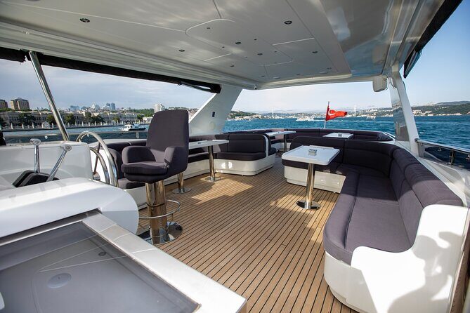 Private Bosphorus Sightseeing Cruise on Luxury Yacht - The route: Dolmabahçe and Ortaköy from the first minutes