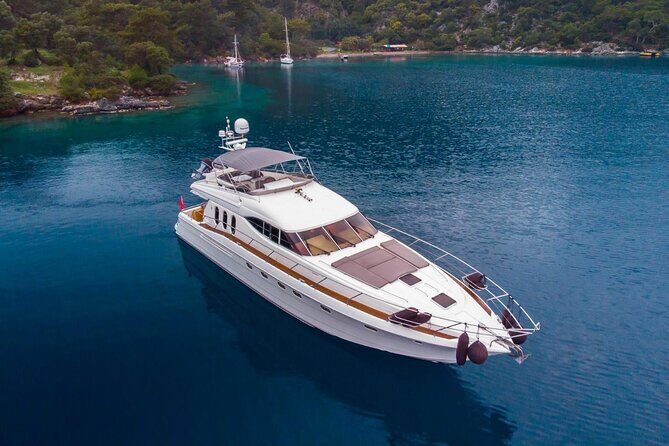 Private Luxury Yacht Cruise on Bosphorus - Should you book this private Bosphorus yacht cruise?
