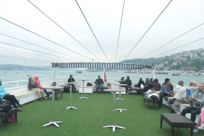 Short Guided Bosphorus and Golden Horn Boat Tour - The big idea: short boat time with guided shore spotting