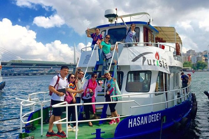 Short Guided Bosphorus and Golden Horn Boat Tour - Beylerbeyi Palace: Asia-and-Europe perspective in one stretch