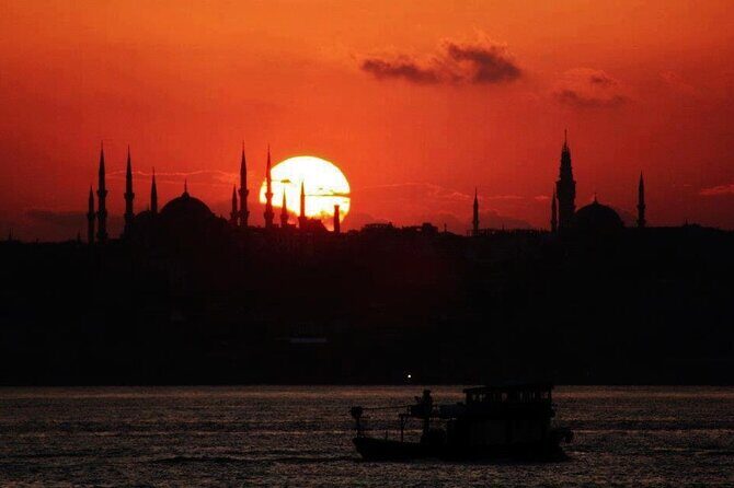 Short Guided Bosphorus Sunset Cruise - Getting Started in Sultanahmet at Alemdar (And Not Rushing)