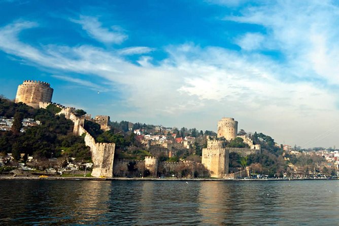 Sunset boat trip on the Bosphorus and Golden Horn - Meeting point at Alemdar: how to avoid confusion fast