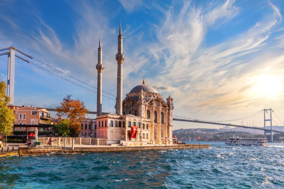 Sunset Cruise Bosphorus and Golden Horn River - Key highlights